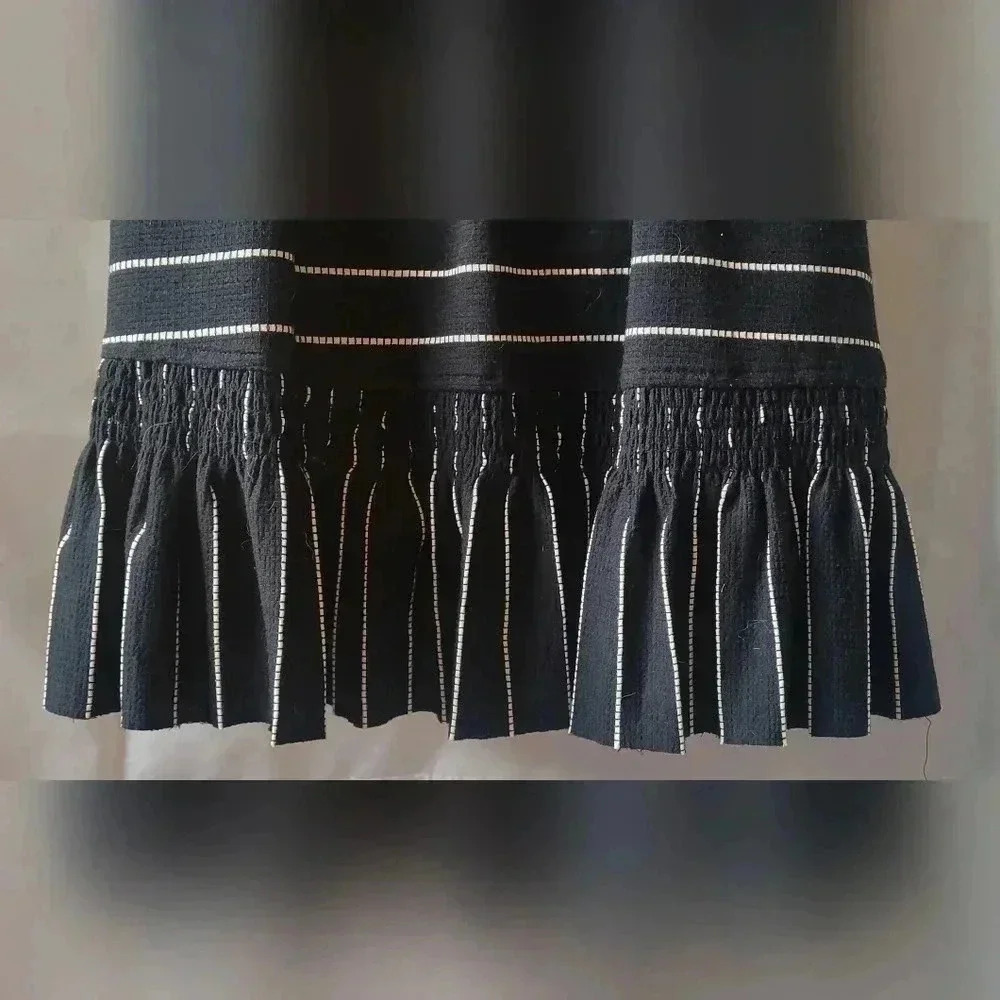 SIZE LG Moon River Striped Ruffle Hem Skirt Black & White - Picture 9 of 9